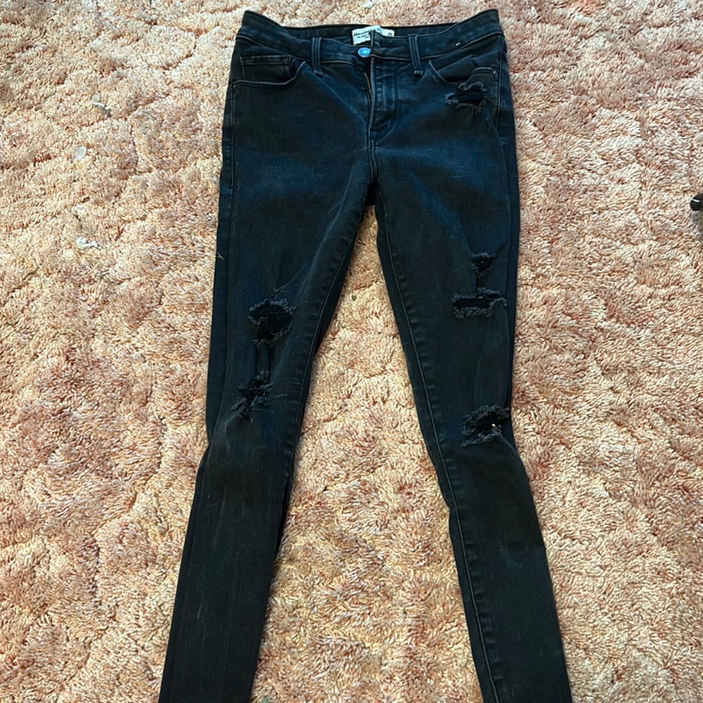 Black skinny jeans
